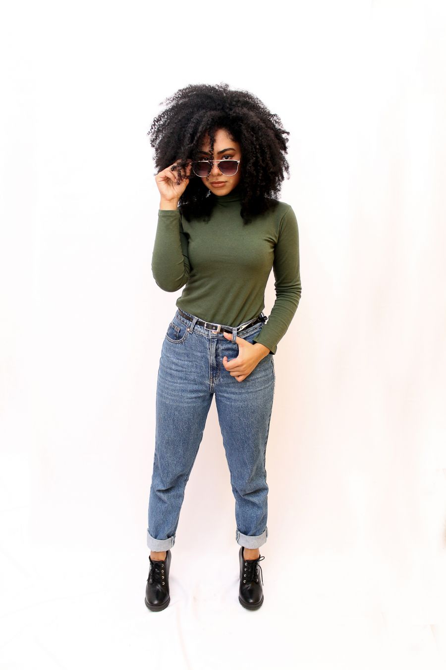 Ensaio Feminino em Estúdio